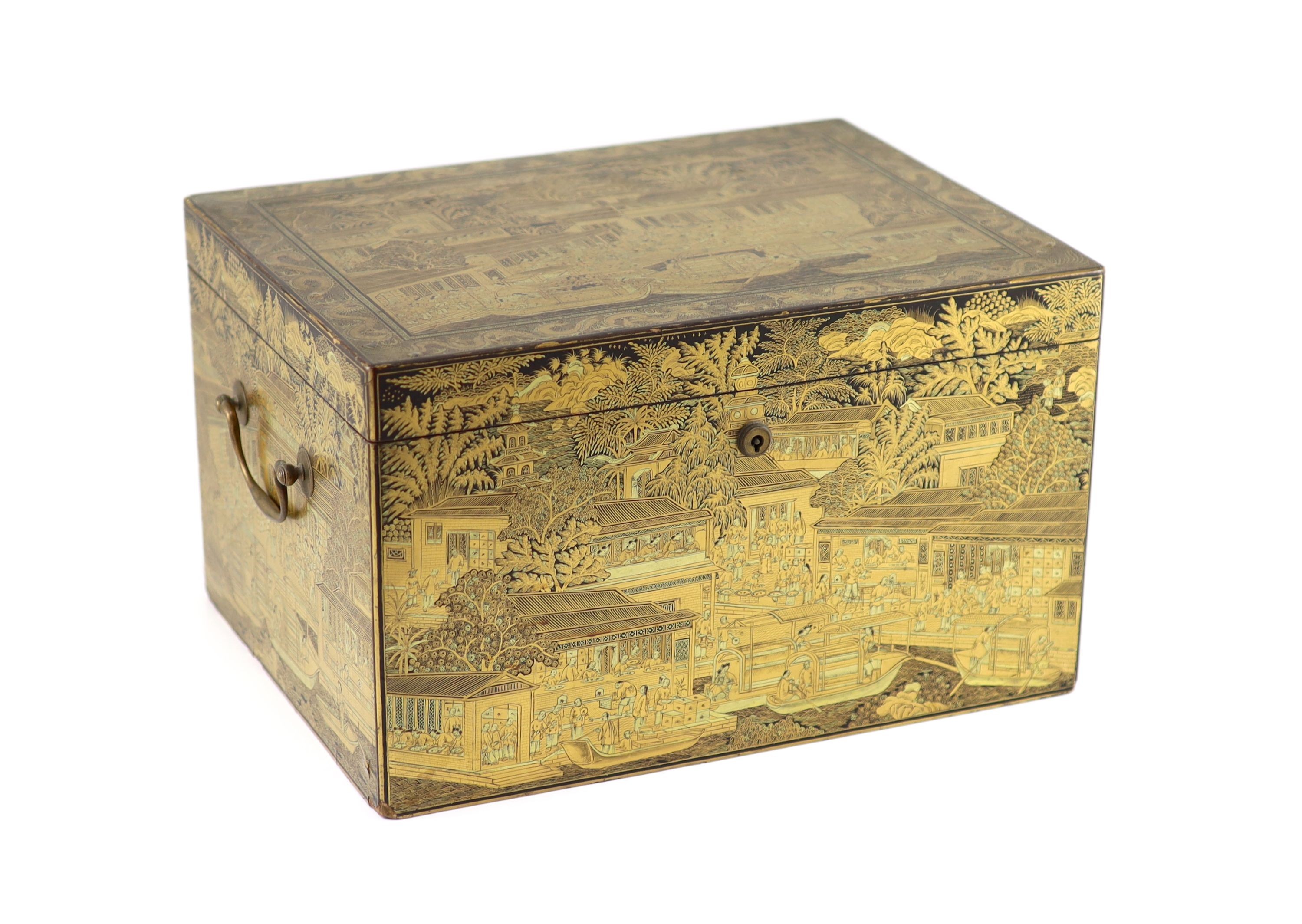 A Chinese export gilt decorated black lacquer tea chest, early 19th century, 35 cm wide, including side carrying handles